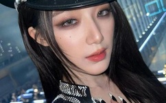 国产AV一区二区三区传媒